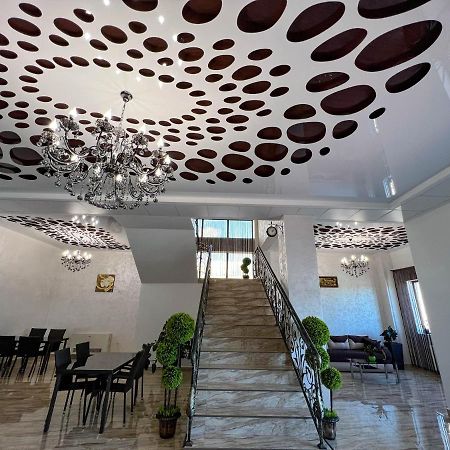 Motel Infinit Târgu Jiu المظهر الخارجي الصورة